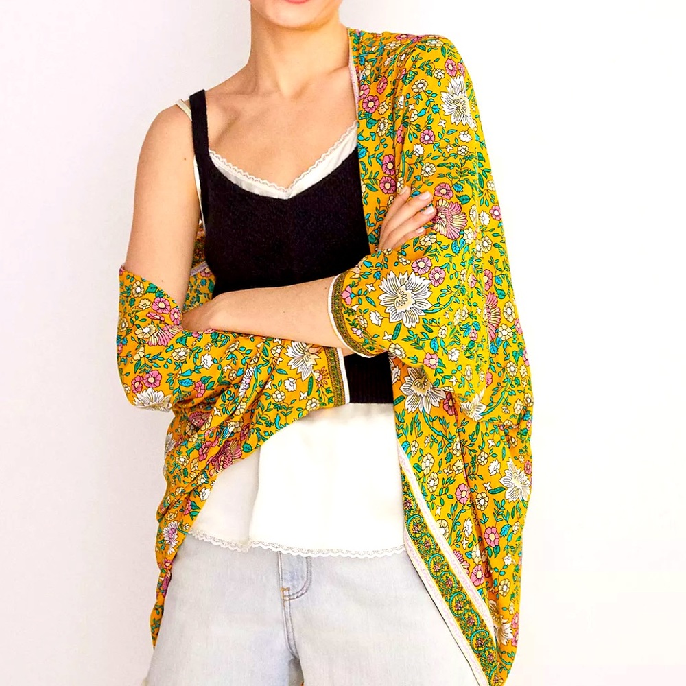 Floral print kimono